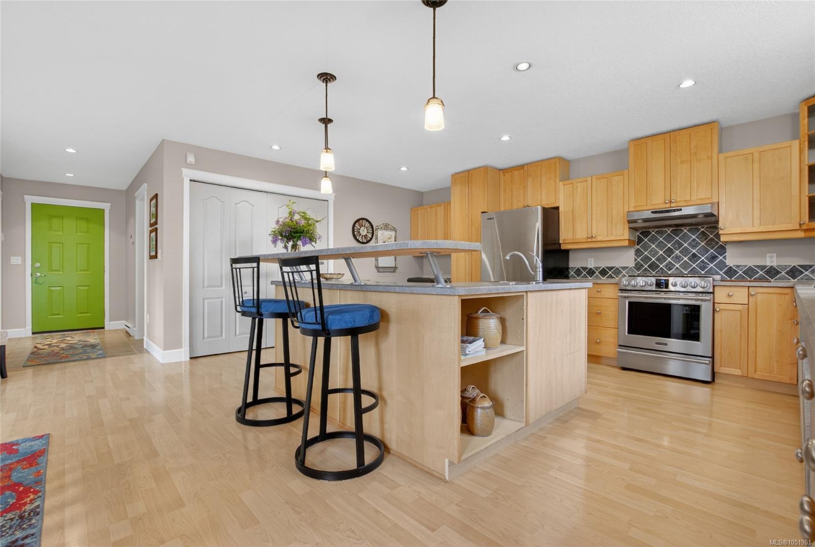 908 Little Mountain Rd — listing photo 8 of 44