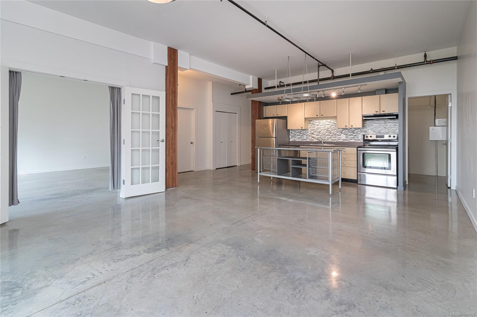 209-455 Sitkum Rd — listing photo 13 of 35