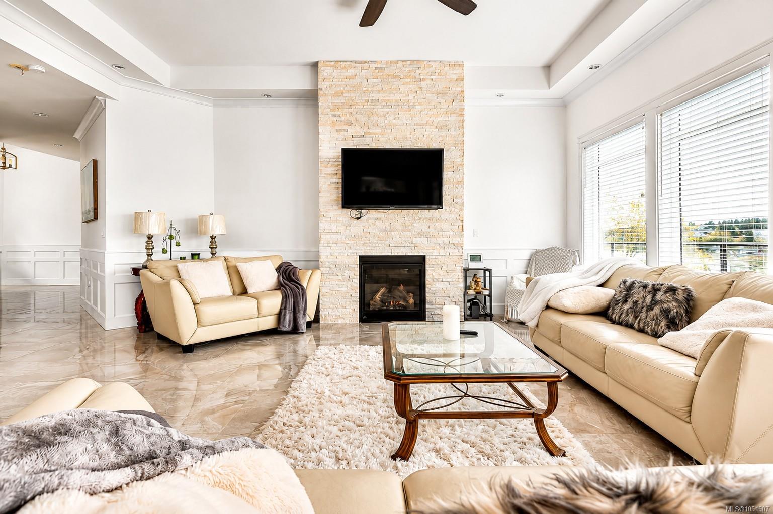 1460 Sherwood Dr — listing photo 14 of 83