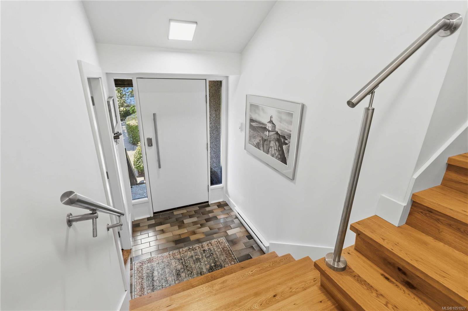 B-3960 Cedar Hill Rd — listing photo 8 of 60