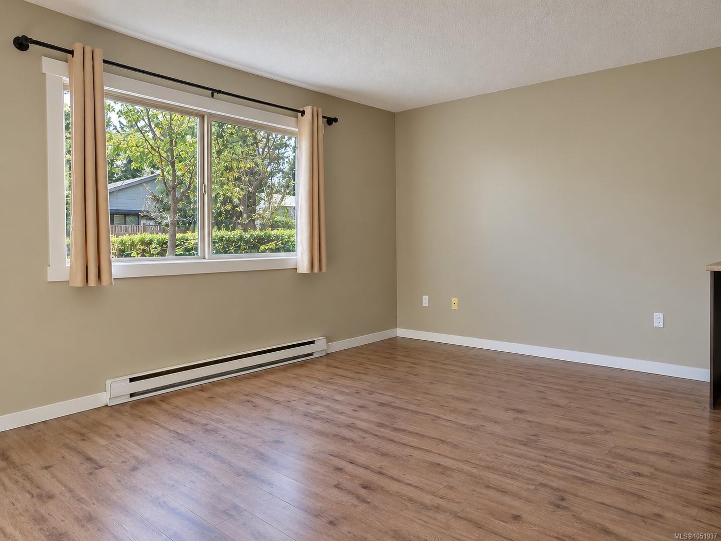 101-1600 Caspers Way — listing photo 10 of 23