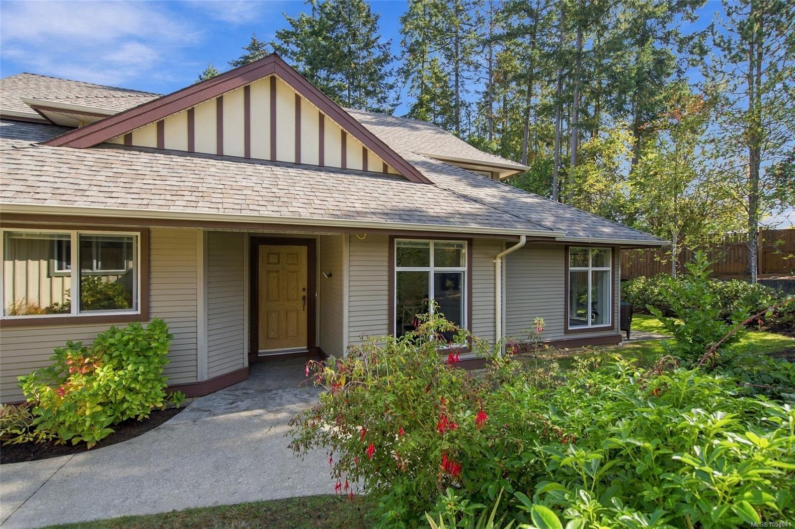 340 Young St, Parksville
