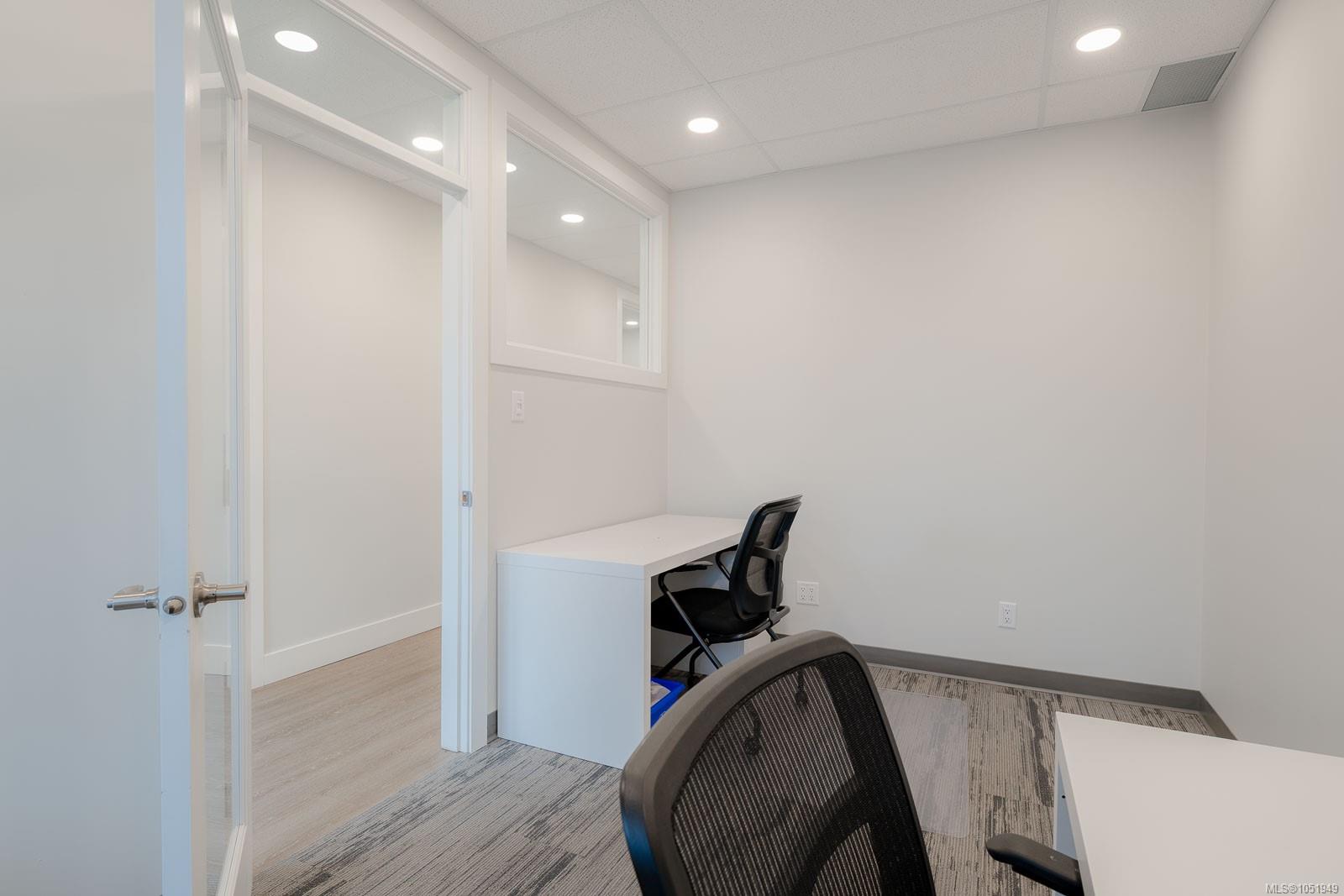 1A-5140 Metral Dr — listing photo 7 of 41