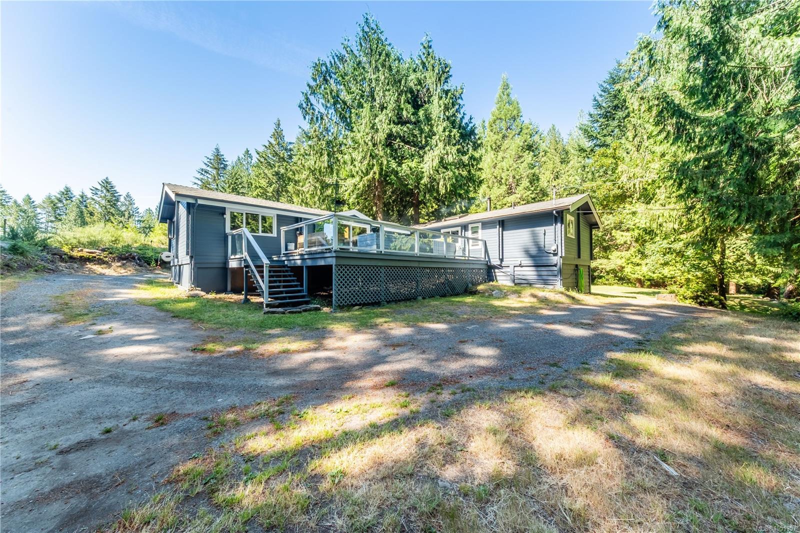 336 Hemlock Ave — listing photo 7 of 47
