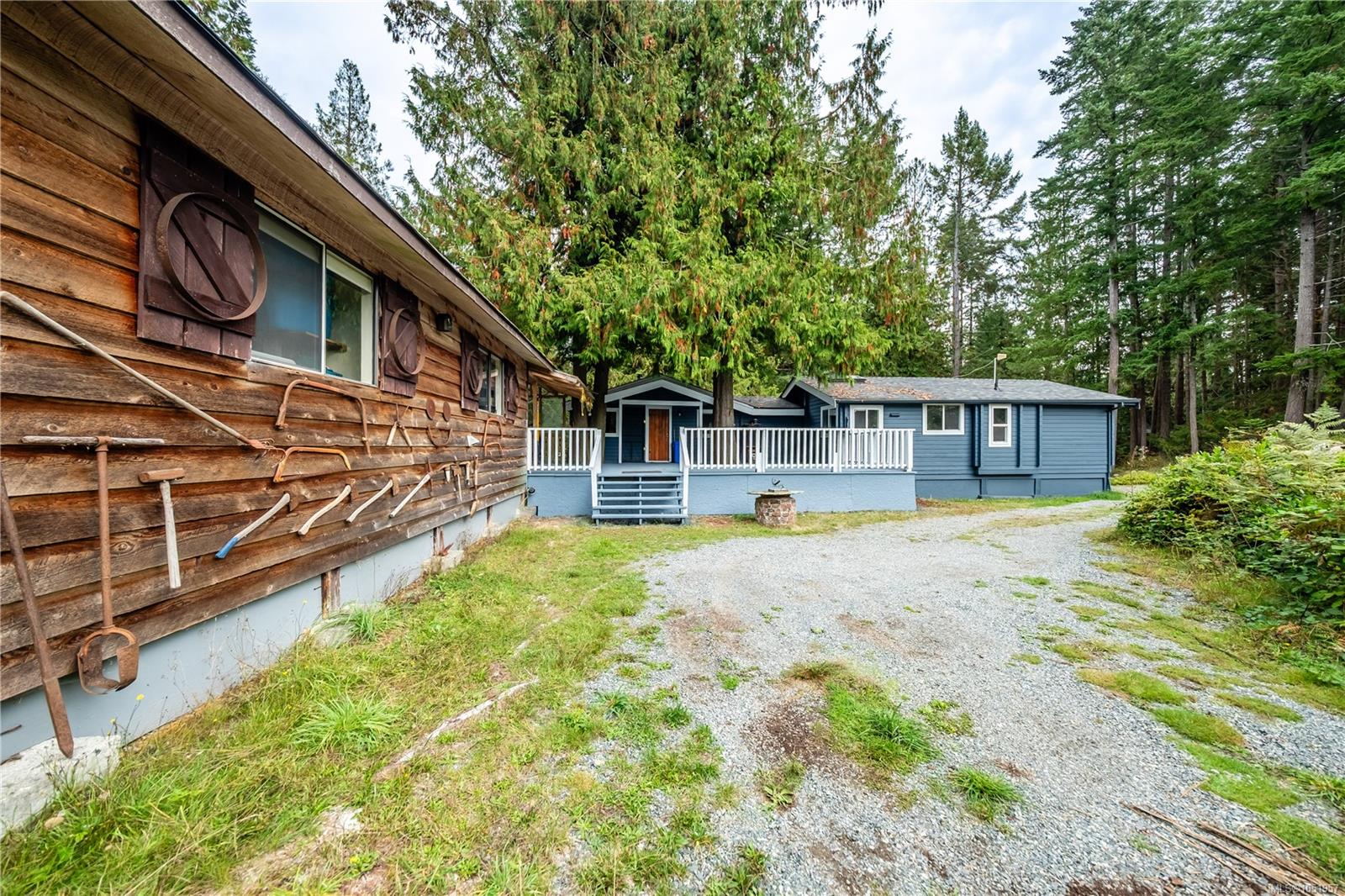 336 Hemlock Ave — listing photo 10 of 47
