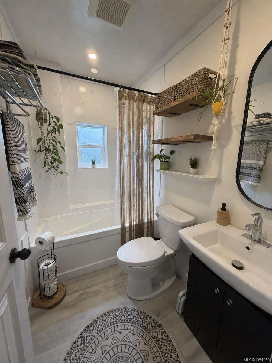 726 Bruce Ave — listing photo 12 of 29