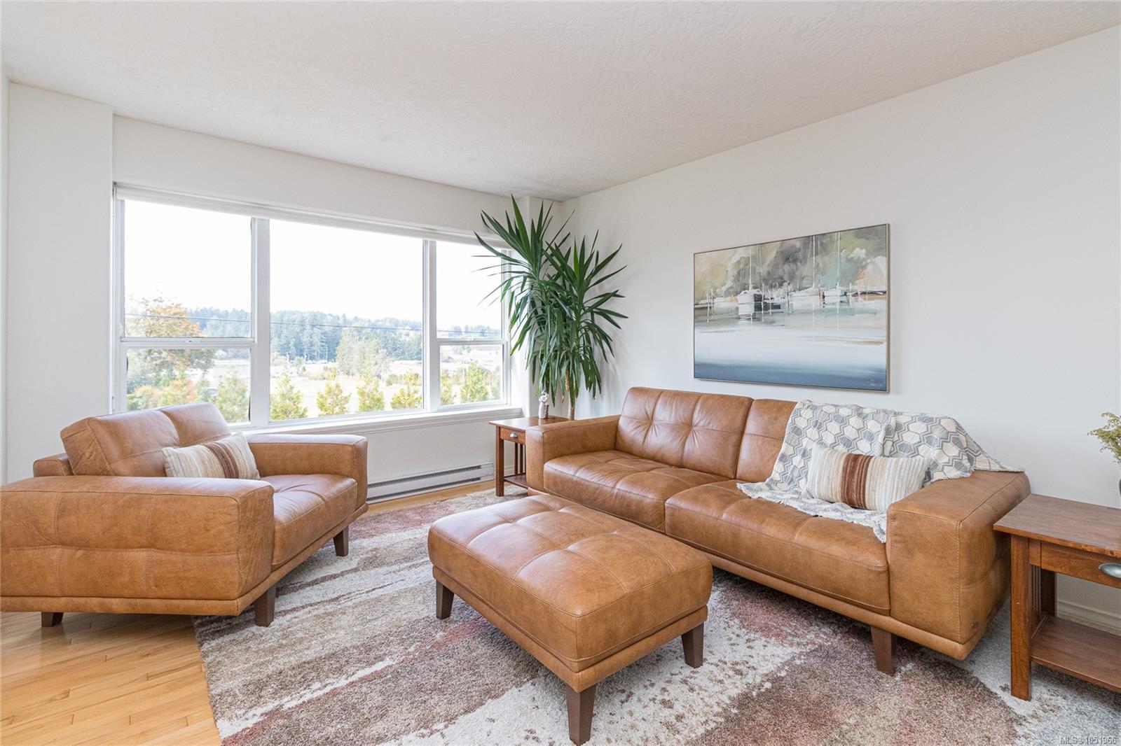 6309 Central Saanich Rd — listing photo 12 of 91