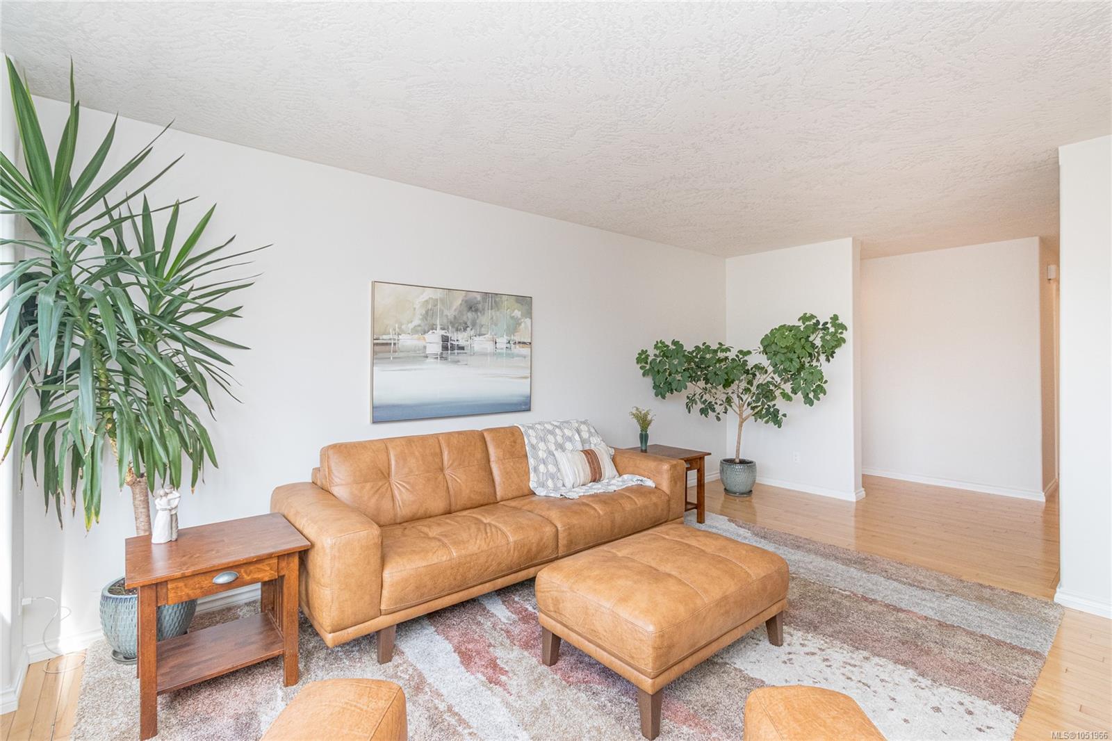 6309 Central Saanich Rd — listing photo 13 of 91