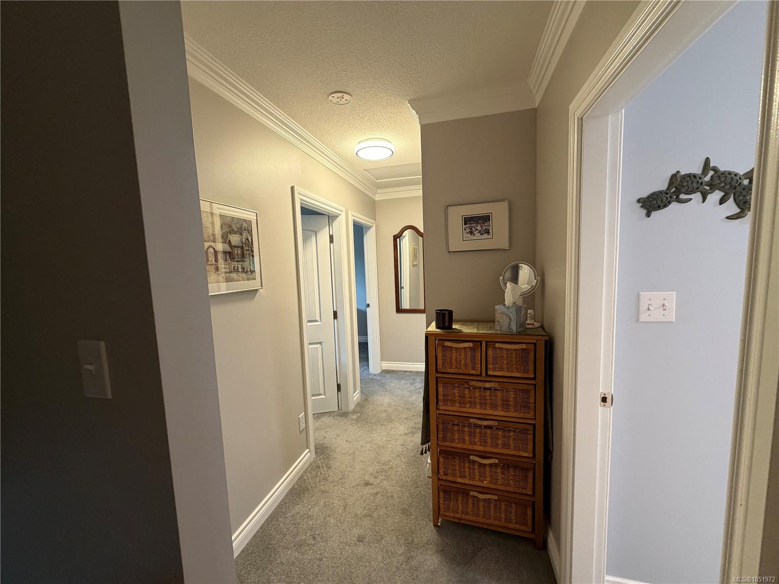 202 Haida Ave — listing photo 14 of 26
