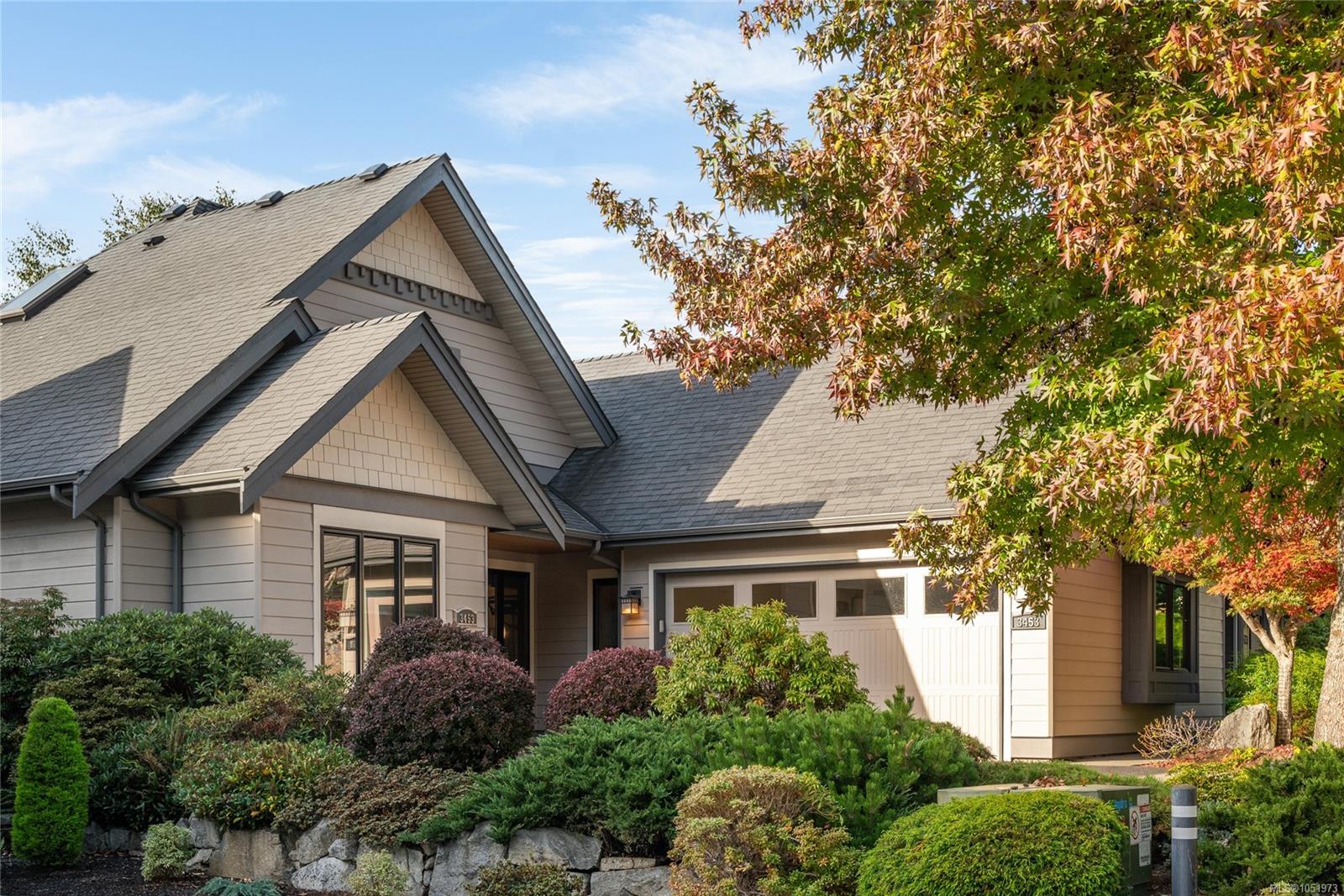 3453 Bradner Cir — listing photo 3 of 71