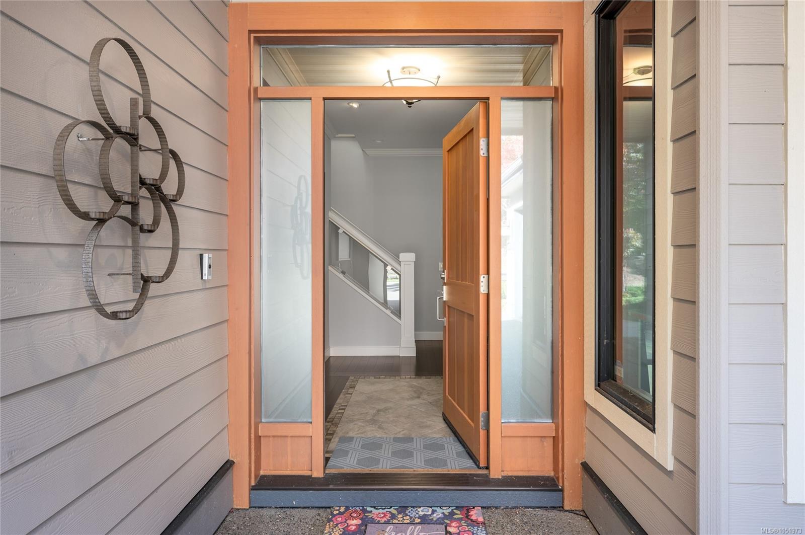 3453 Bradner Cir — listing photo 5 of 71