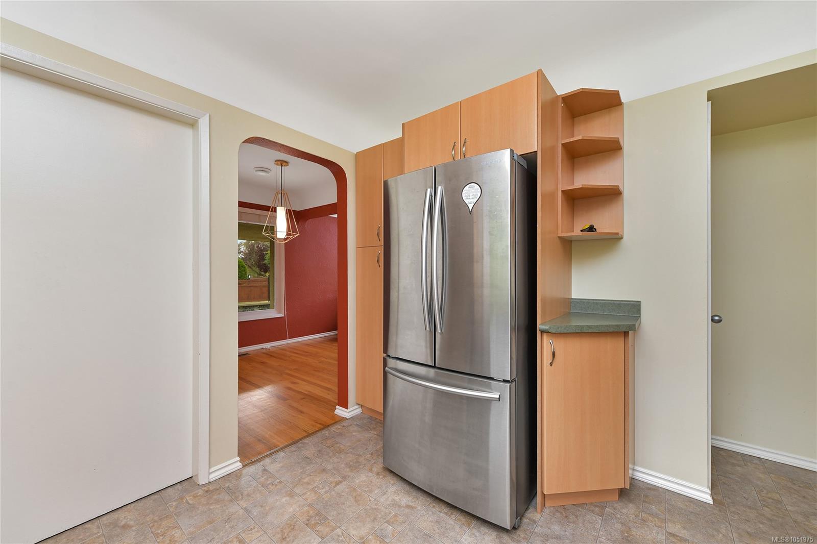 3213 Aldridge St — listing photo 12 of 33