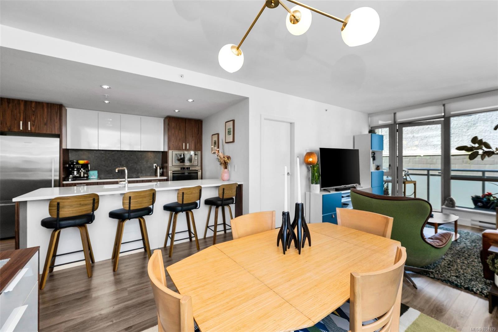 402-838 Broughton St — listing photo 12 of 40