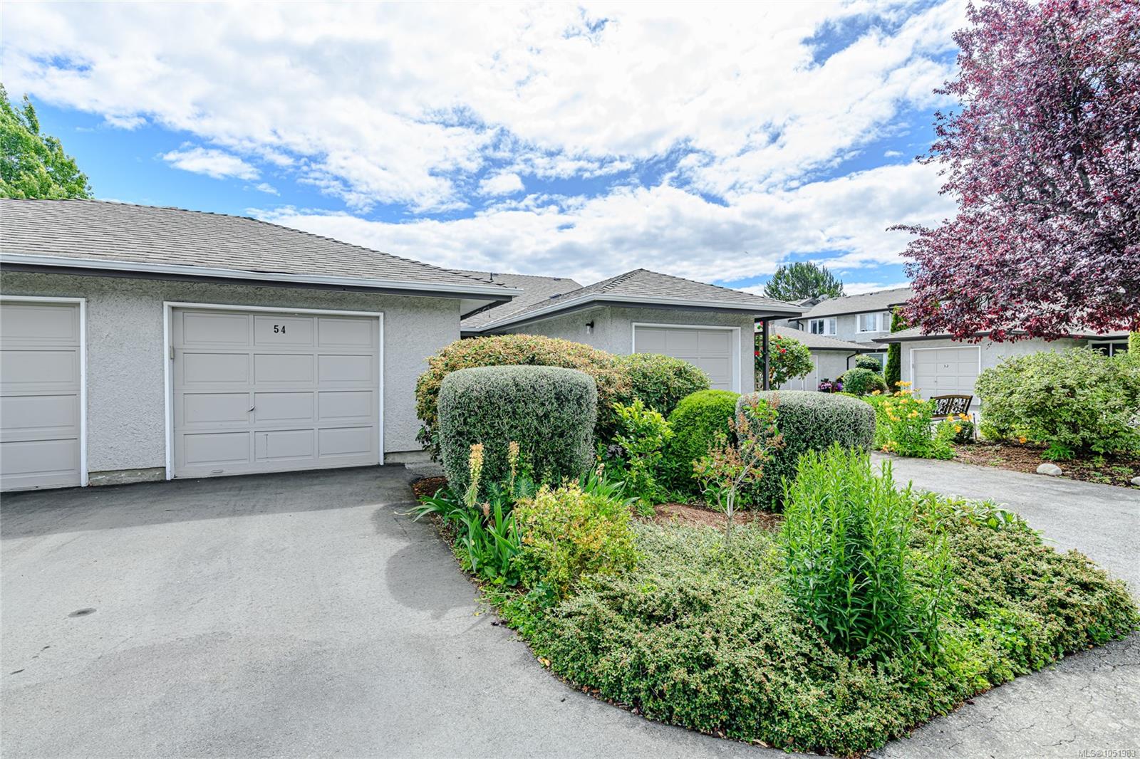 54-2070 Amelia Ave, Sidney