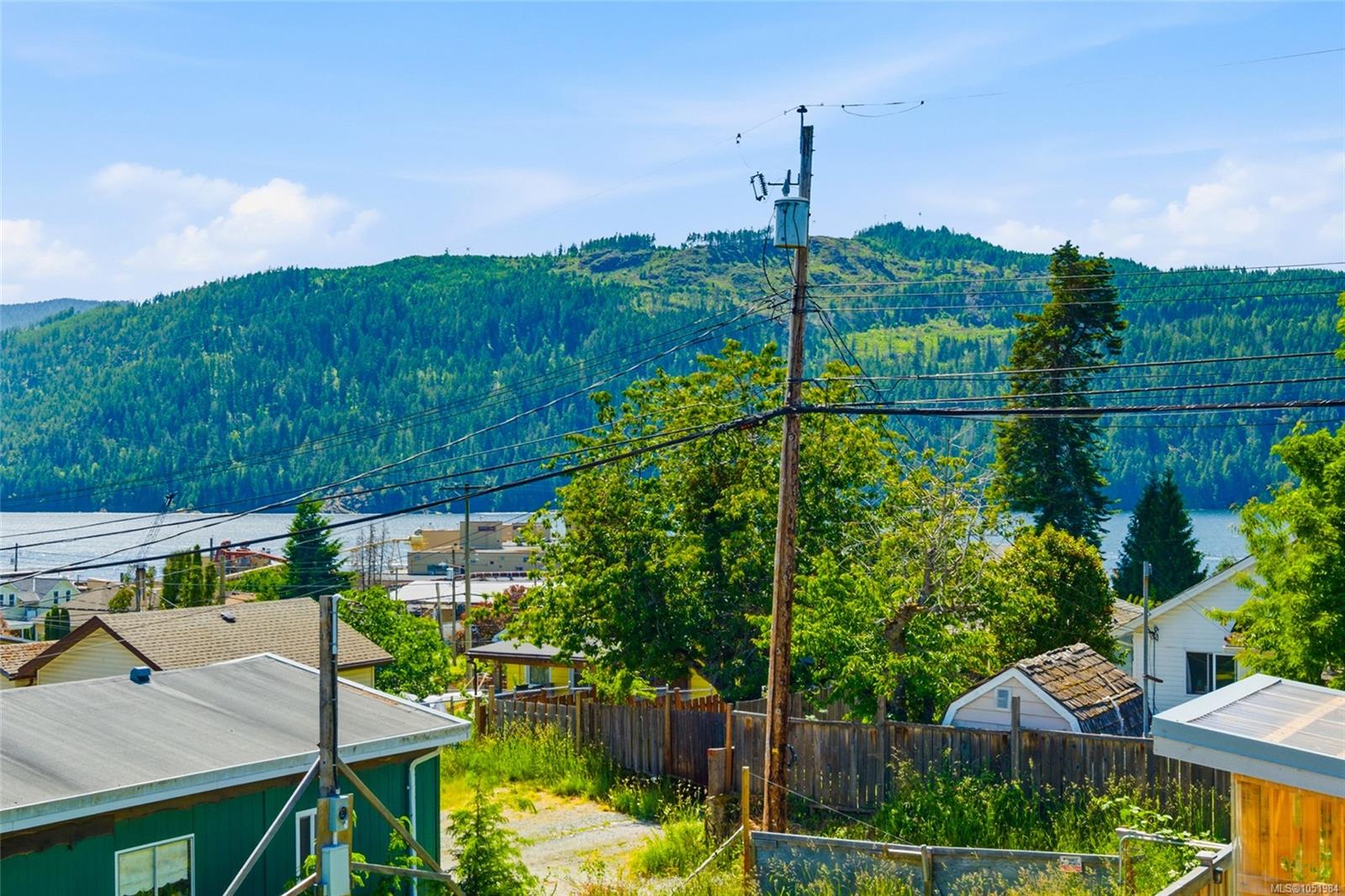 2616 3rd Ave — listing photo 12 of 31