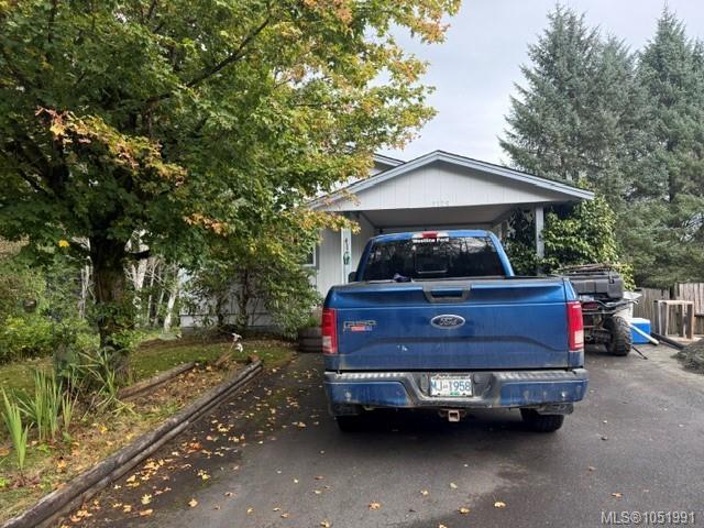 7725 Duval Ave — listing photo 2 of 16