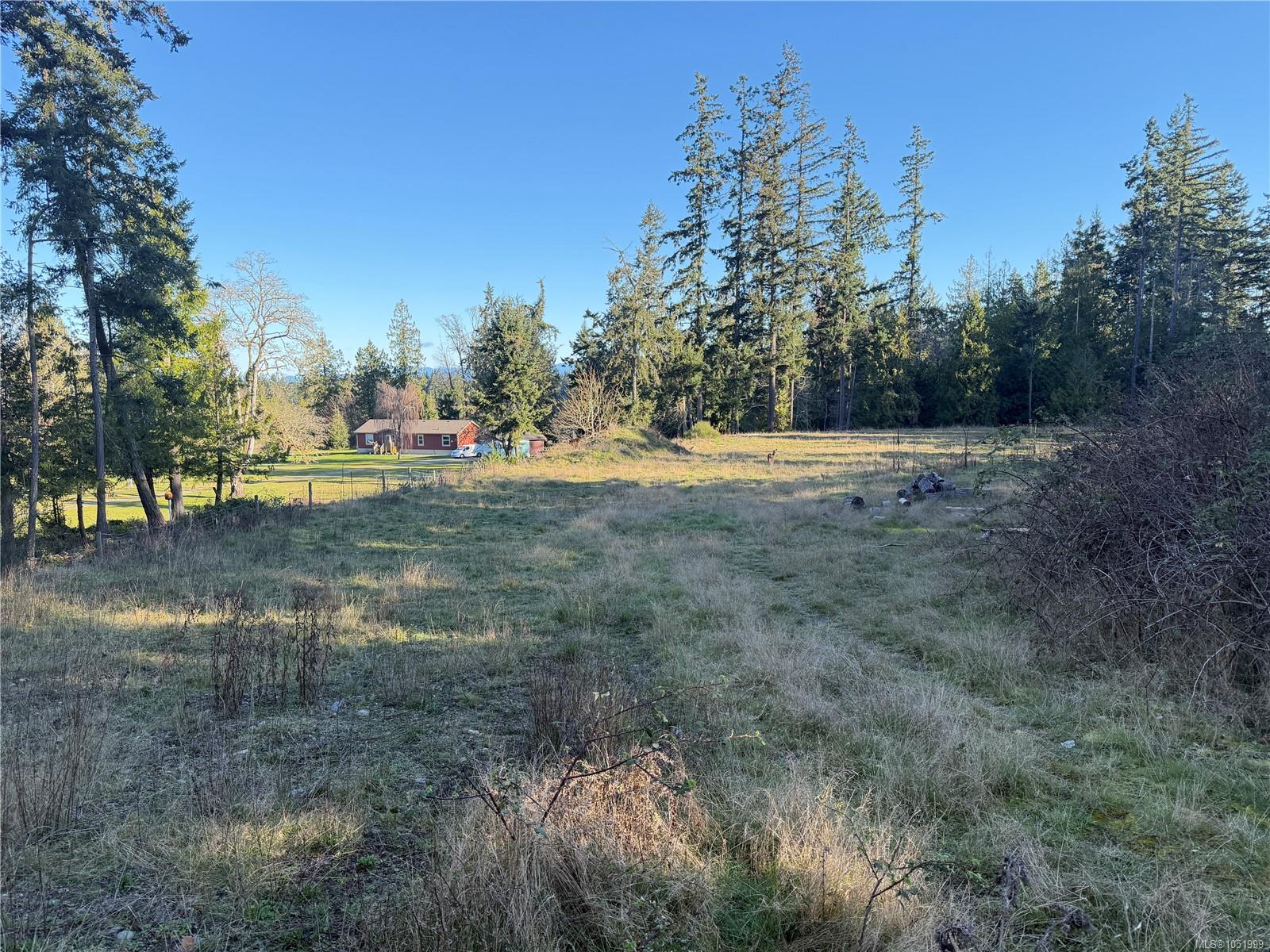 961 Island Hwy — listing photo 9 of 9