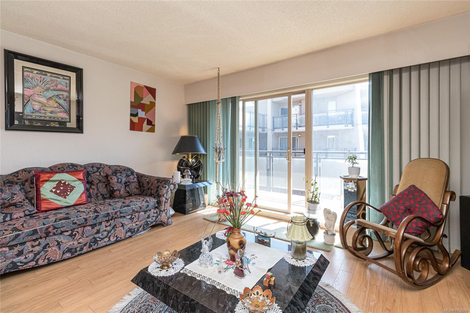 312-1545 Pandora Ave — listing photo 7 of 31