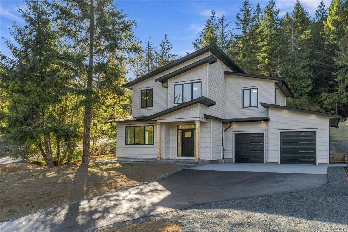 8015 Ridge Rd — listing photo 4 of 60