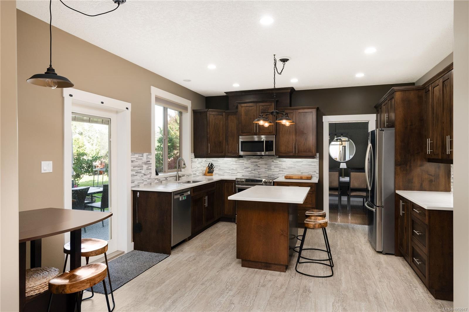 3646 Soren Pl — listing photo 11 of 50