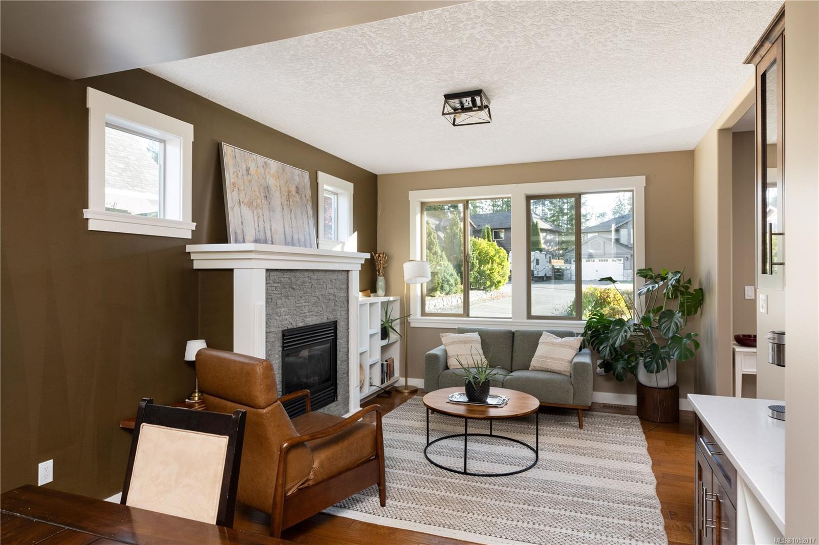 3646 Soren Pl — listing photo 6 of 50