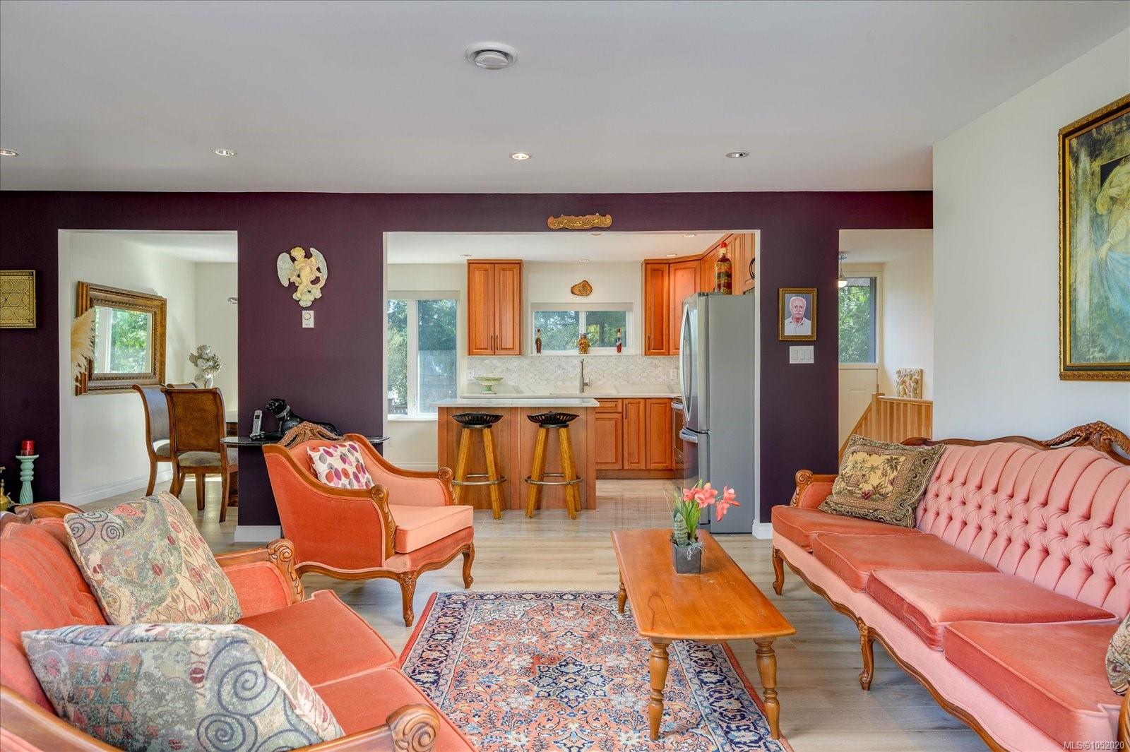 1701 Morden Rd — listing photo 6 of 49