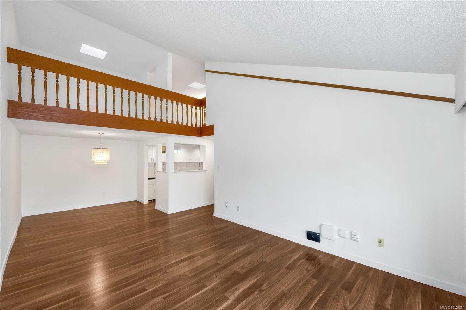 419-1009 McKenzie Ave — listing photo 9 of 35