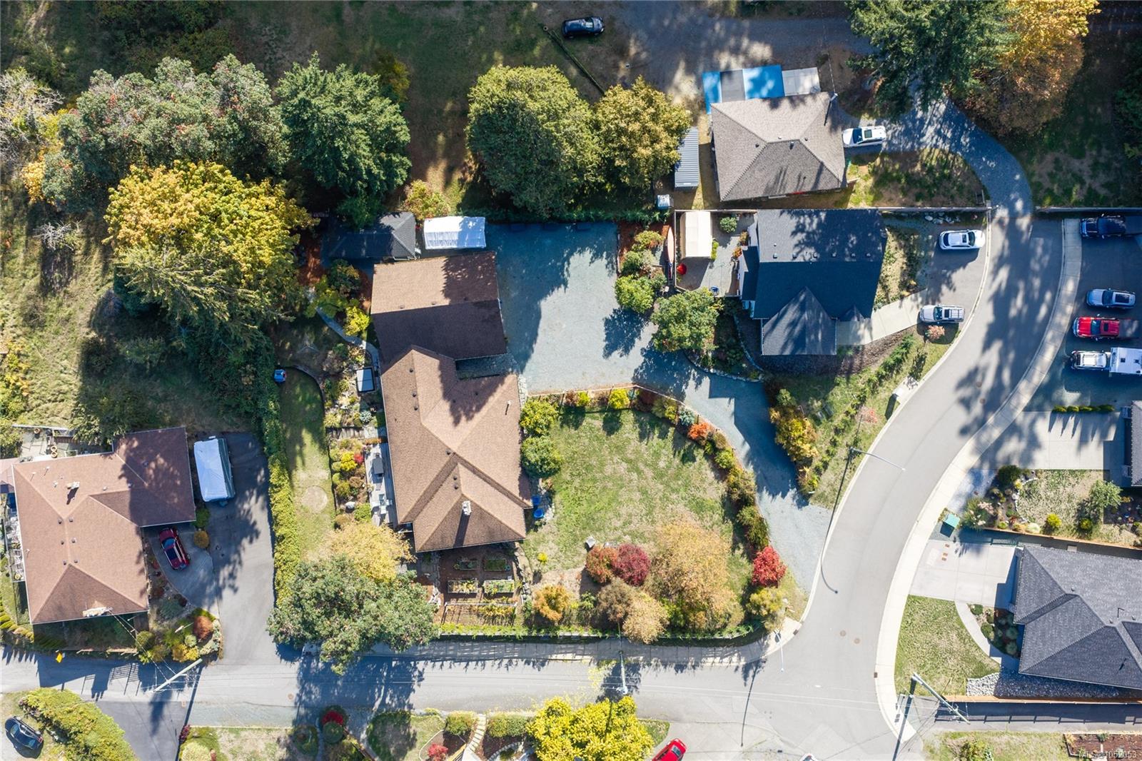 1002 McMillan Rd, Ladysmith