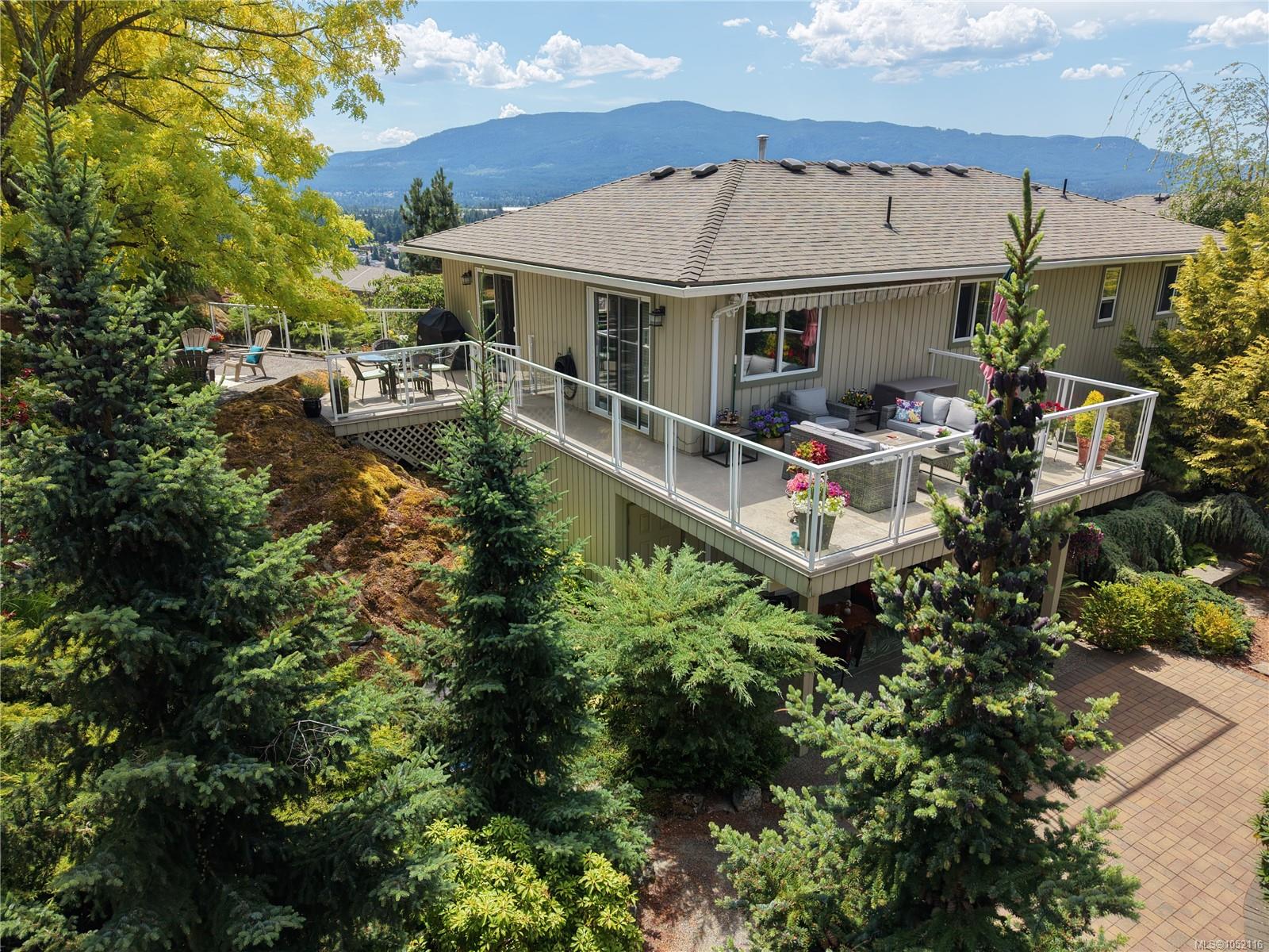 3255 Folkestone Dr — listing photo 12 of 37