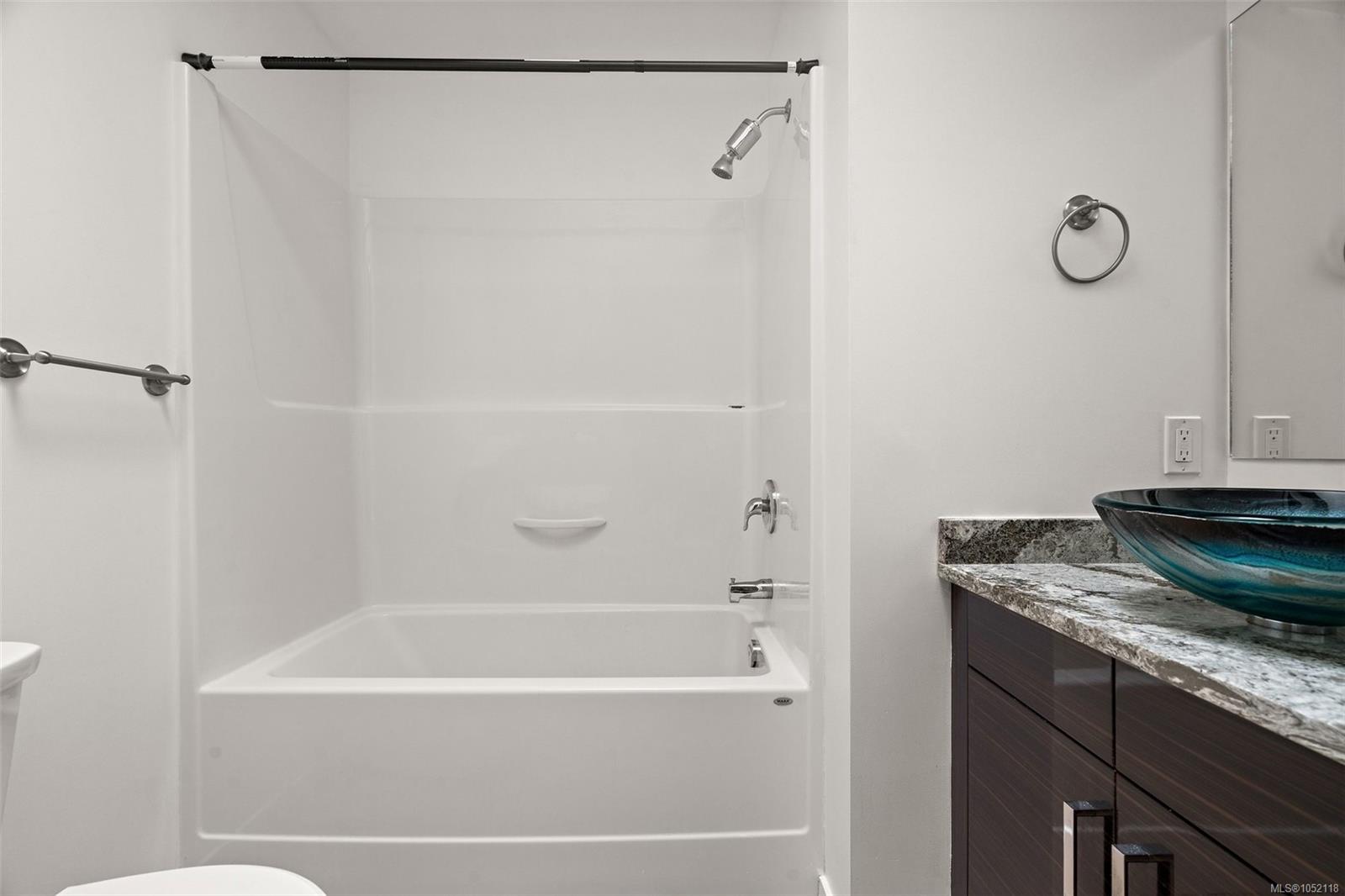 27-2740 Stautw Rd — listing photo 12 of 32