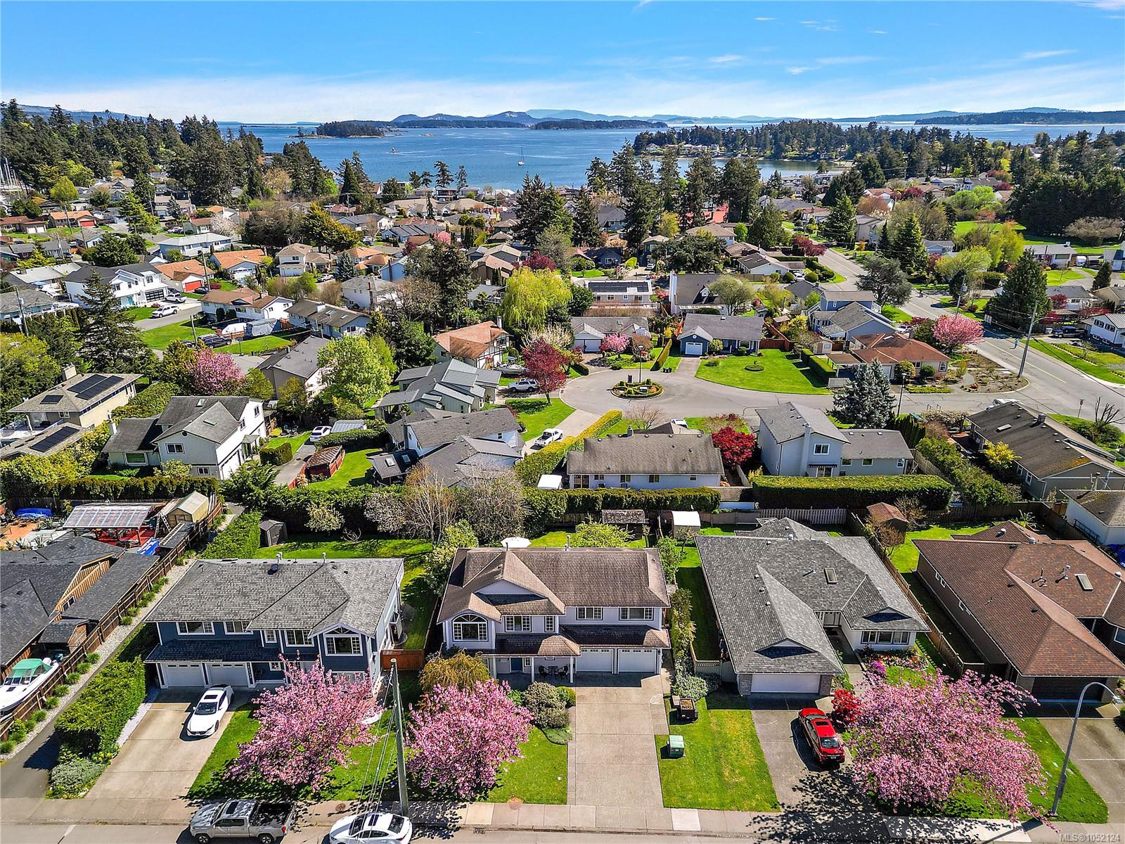 10347 Bowerbank Rd — listing photo 3 of 28