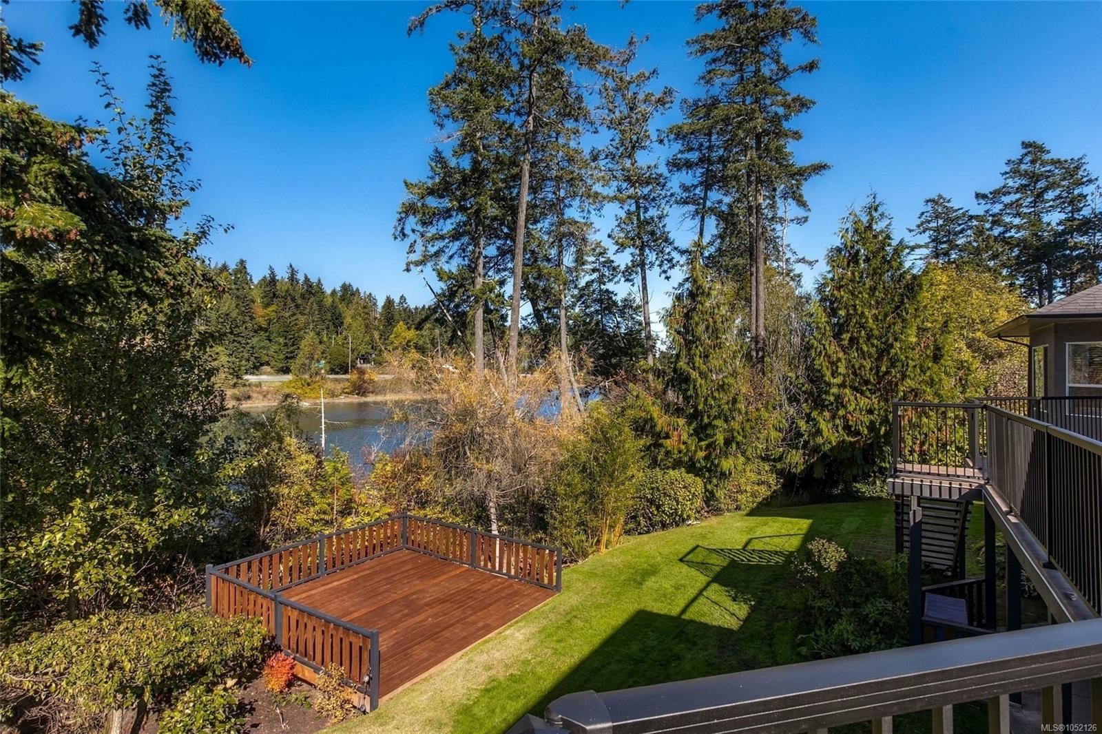 10965 Marti Lane — listing photo 14 of 48