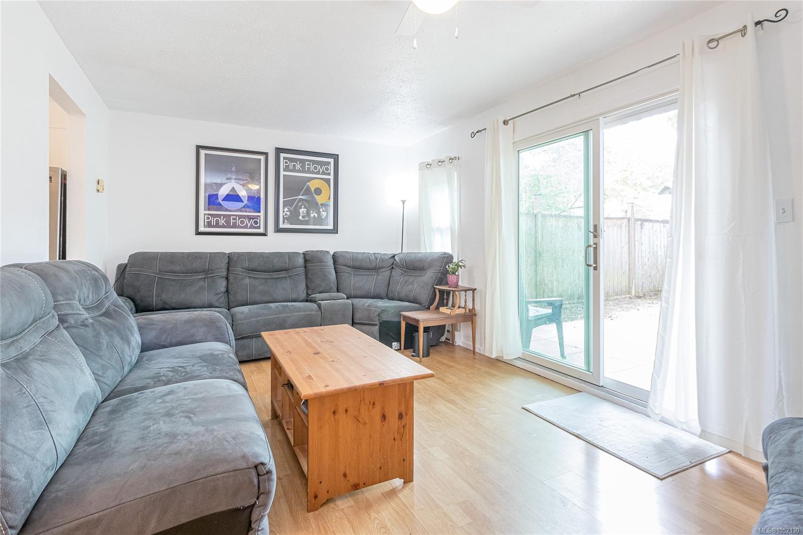 6-721 Malone Rd — listing photo 4 of 31