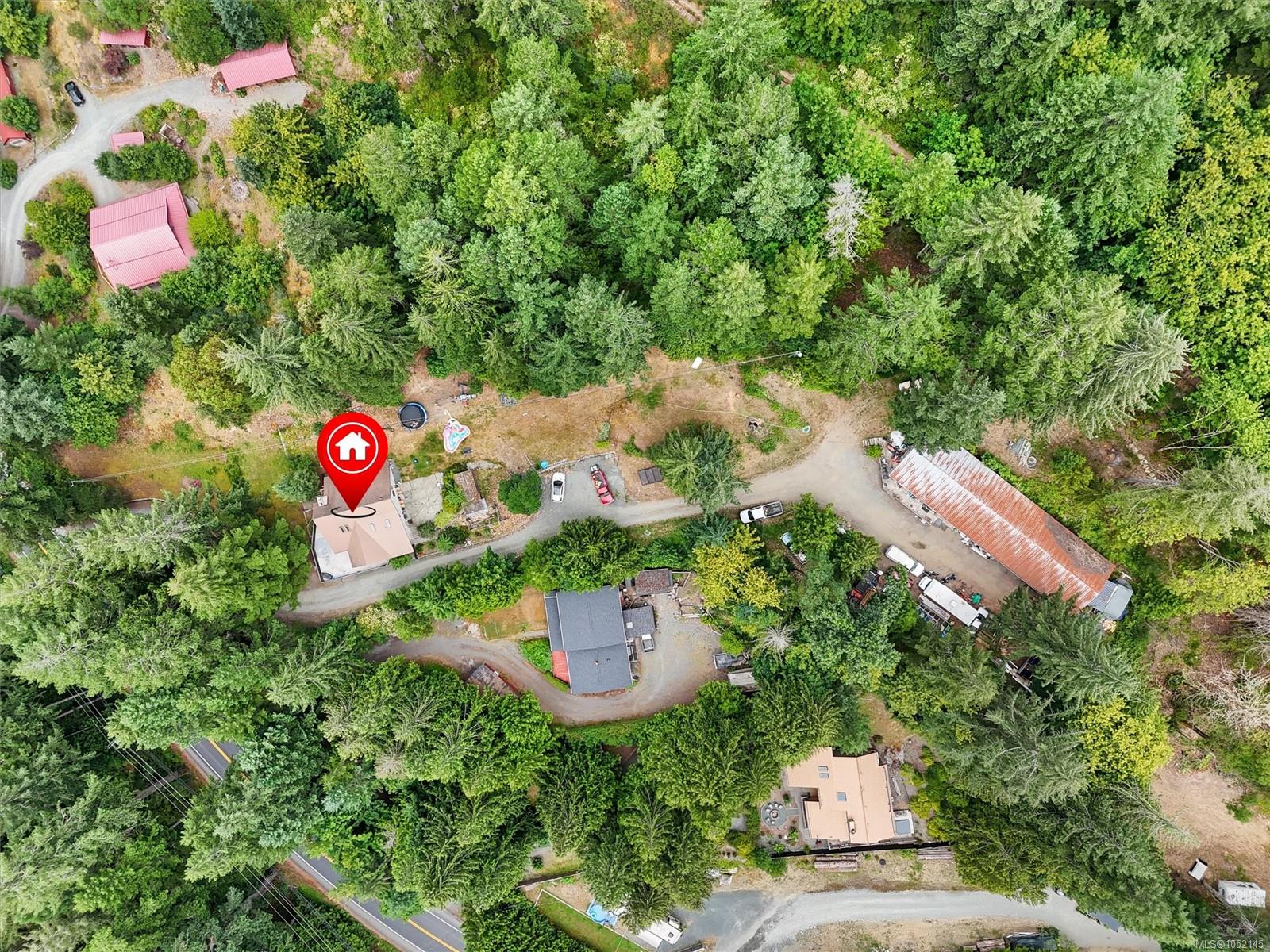 2099 Shawnigan Lake Rd — listing photo 10 of 57