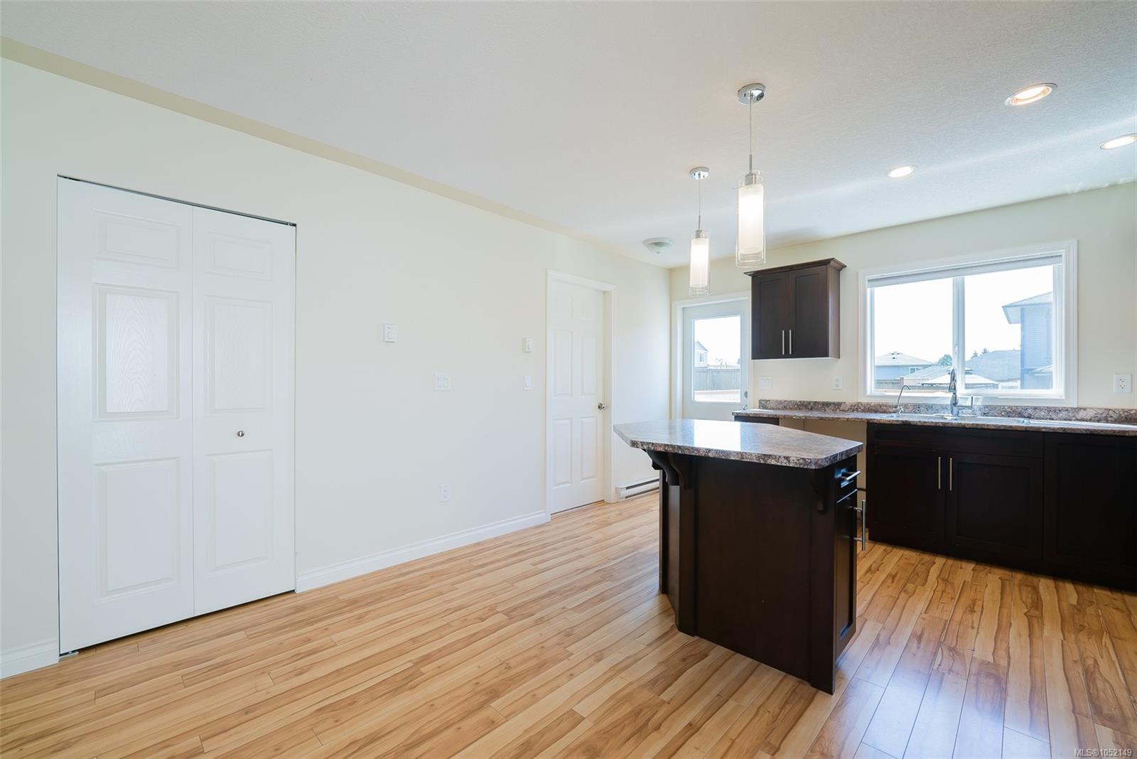 2145 Village Dr — listing photo 12 of 45