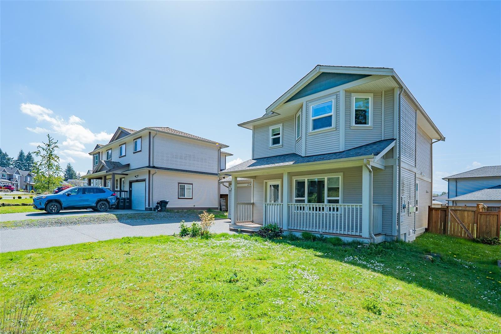 2145 Village Dr — listing photo 3 of 45