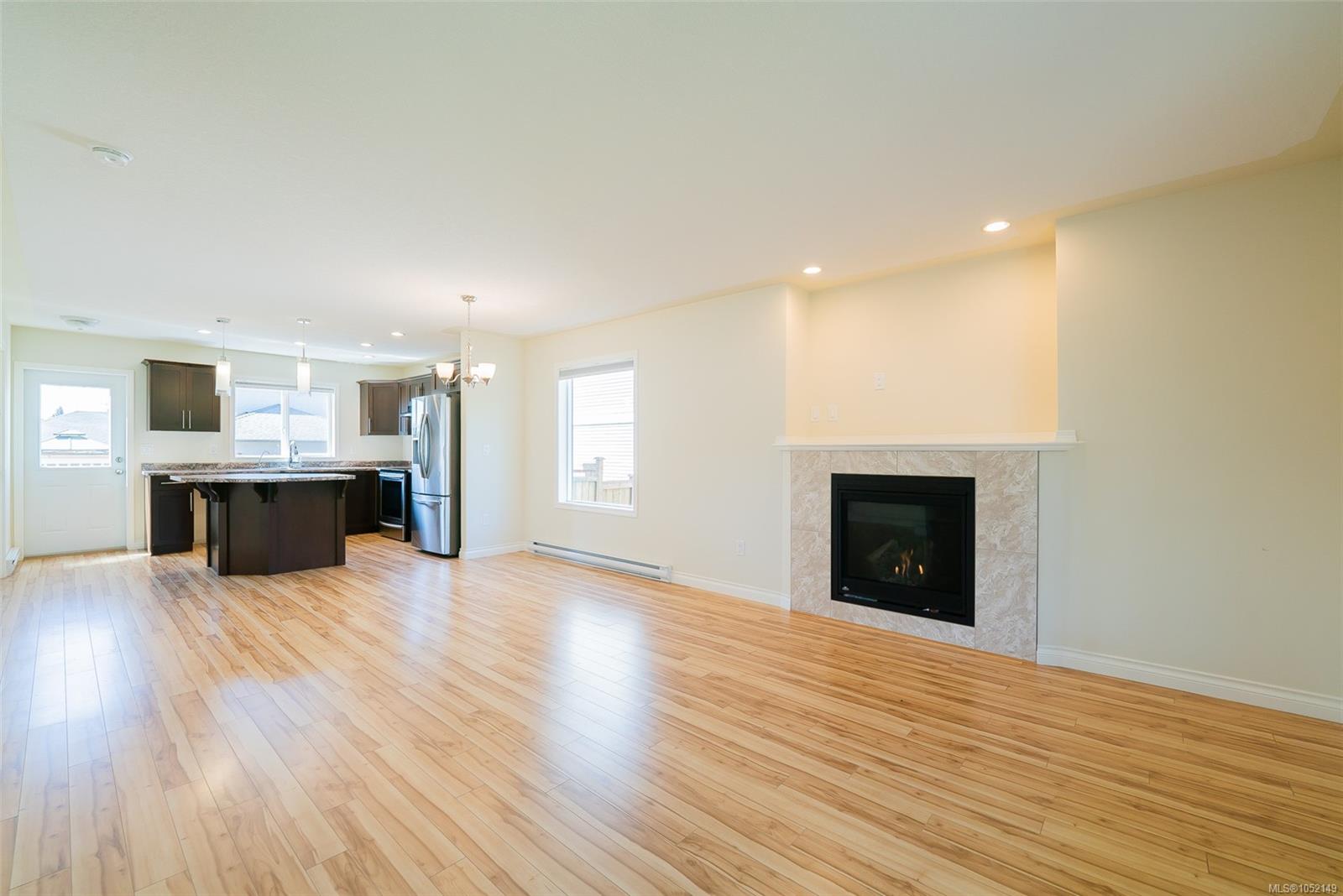 2145 Village Dr — listing photo 7 of 45