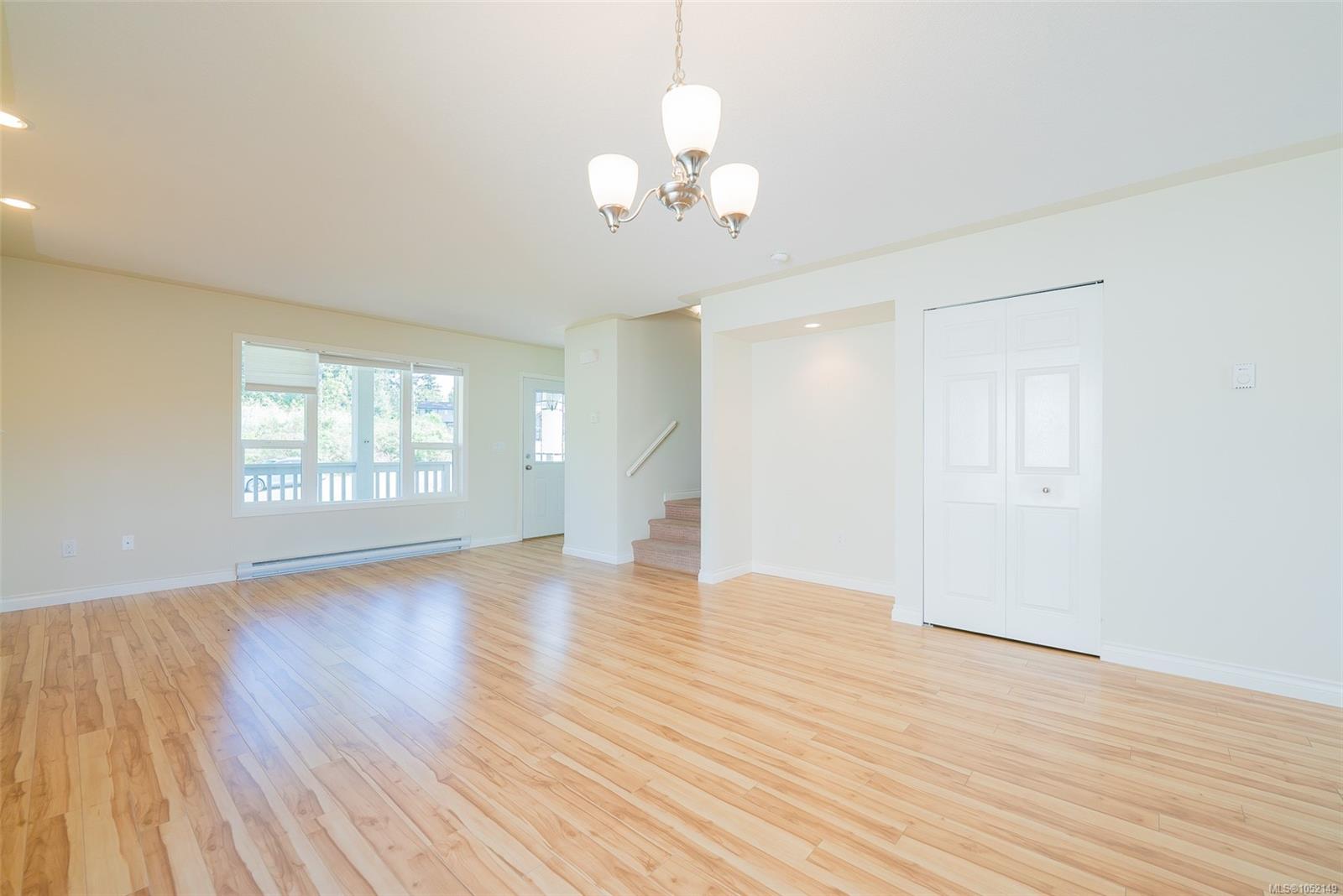 2145 Village Dr — listing photo 9 of 45