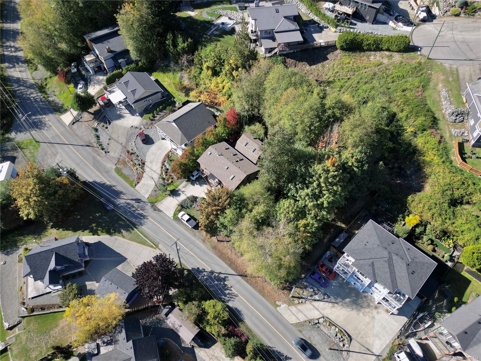 249 North Shore Rd — listing photo 6 of 12