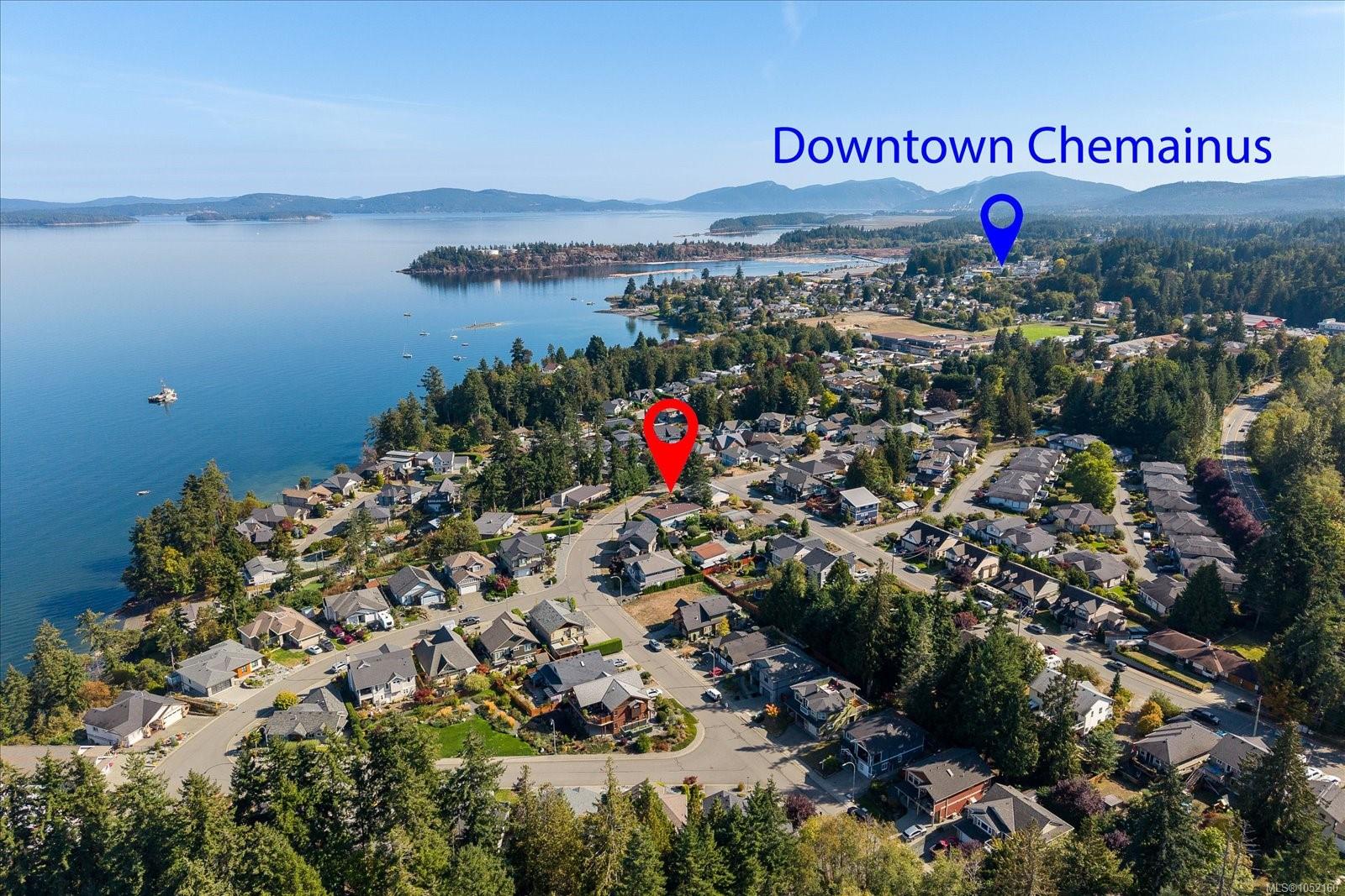 9048 Driftwood Dr — listing photo 7 of 71