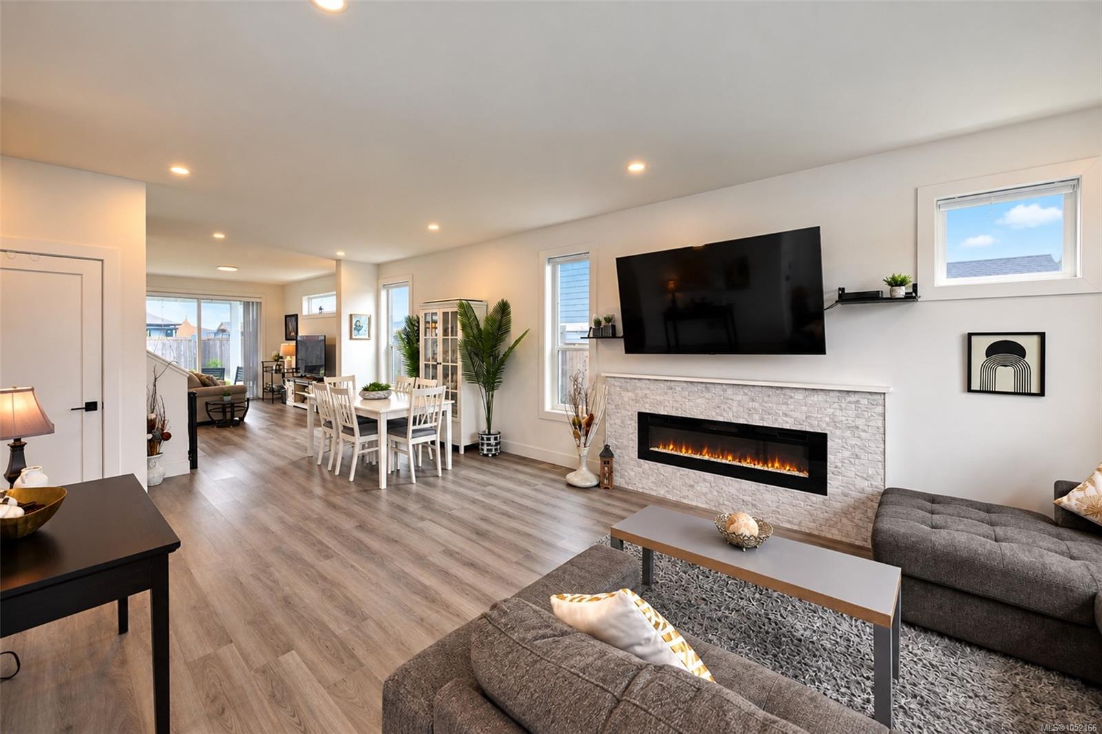 3365 Skinner Rd — listing photo 8 of 37