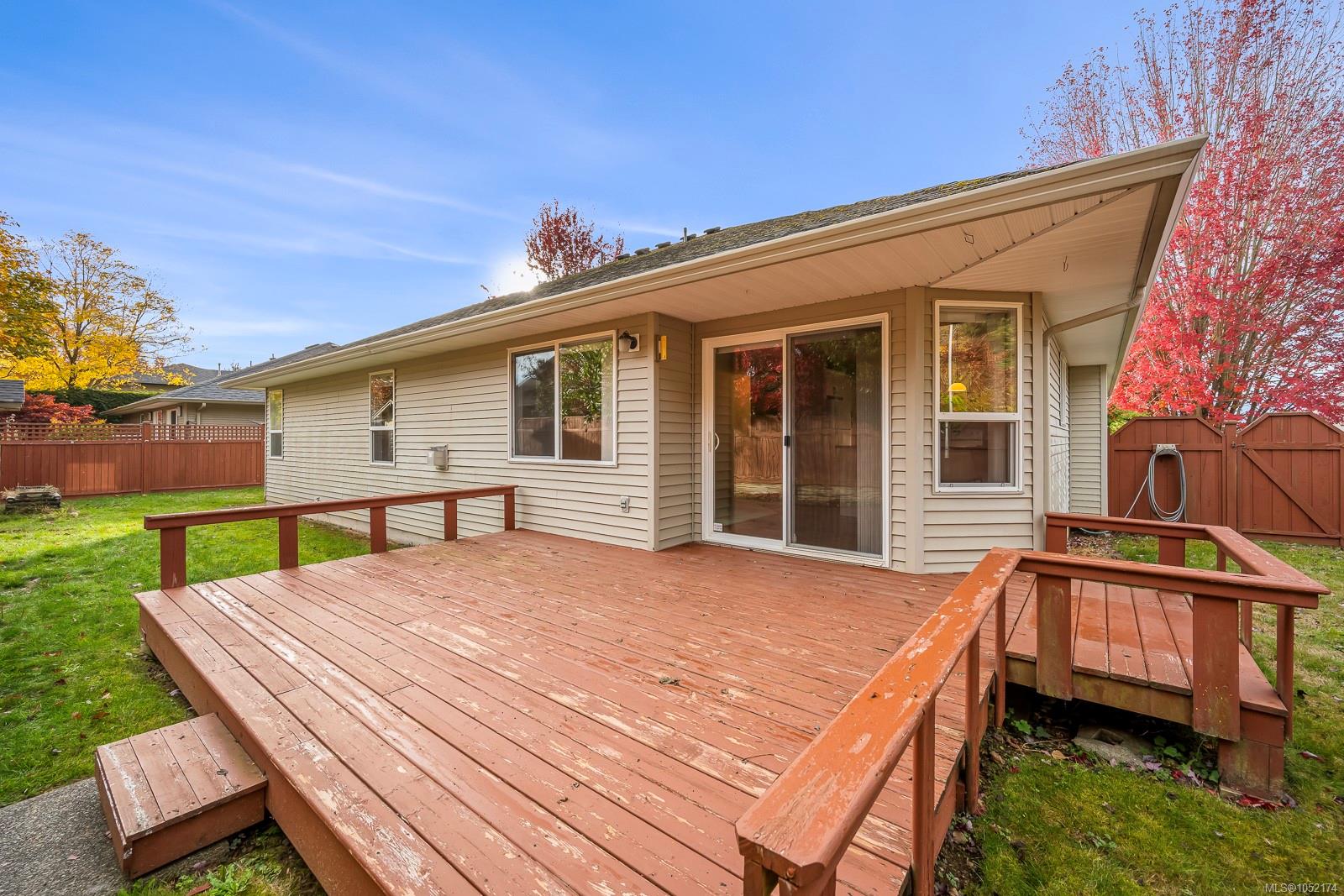 525 Church St — listing photo 3 of 42