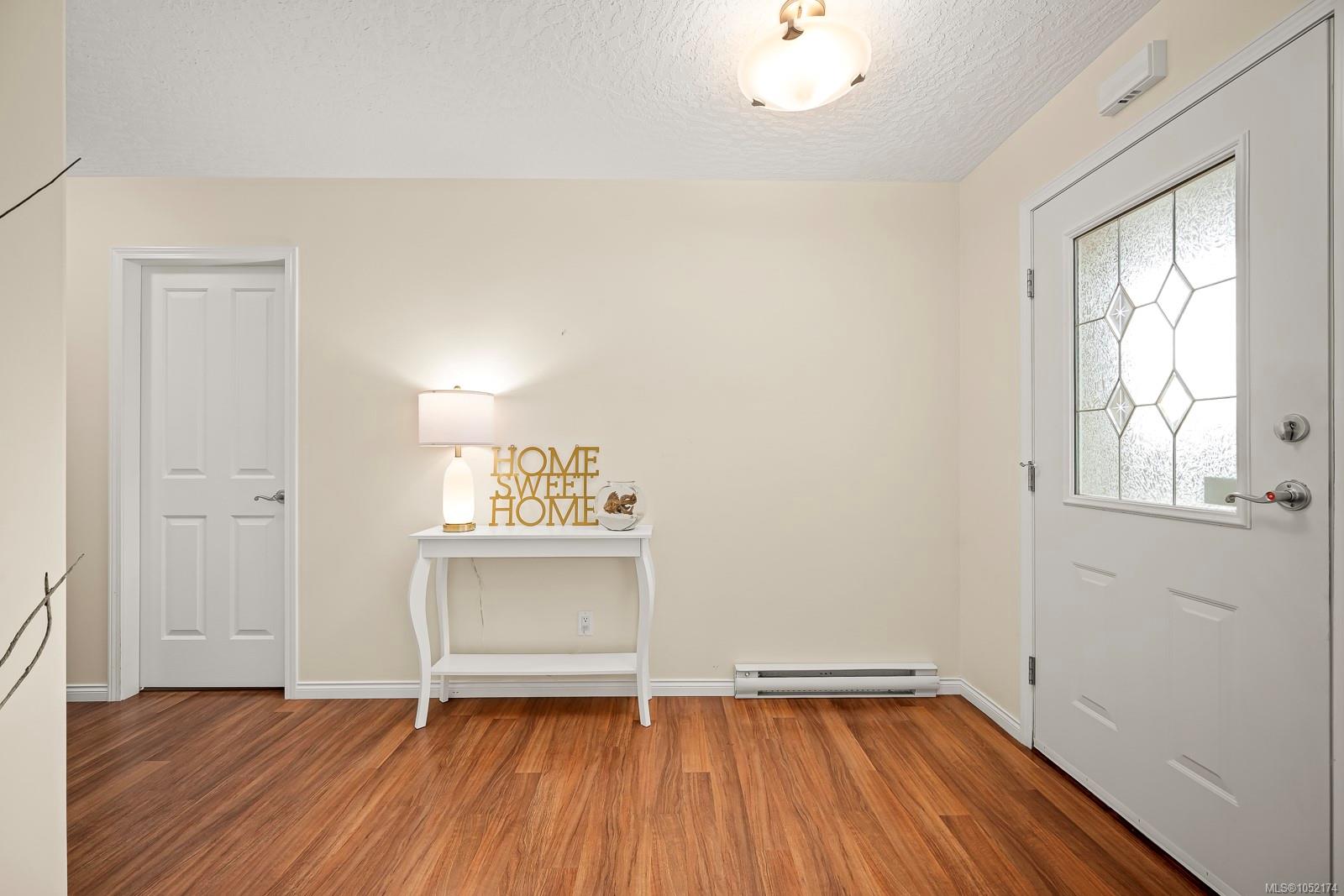 525 Church St — listing photo 4 of 42