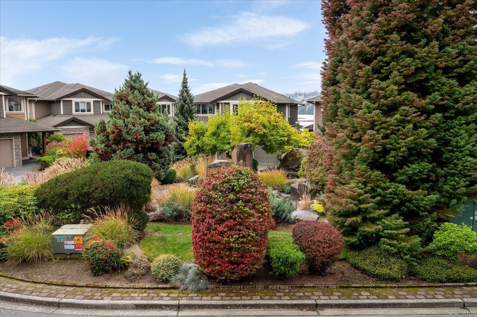 3026 Waterstone Way — listing photo 9 of 60