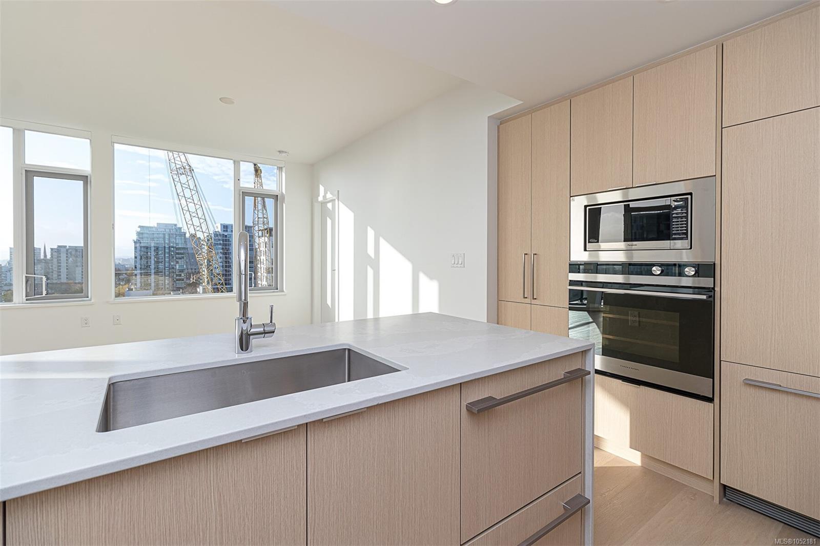 1010-1100 Yates St — listing photo 14 of 34