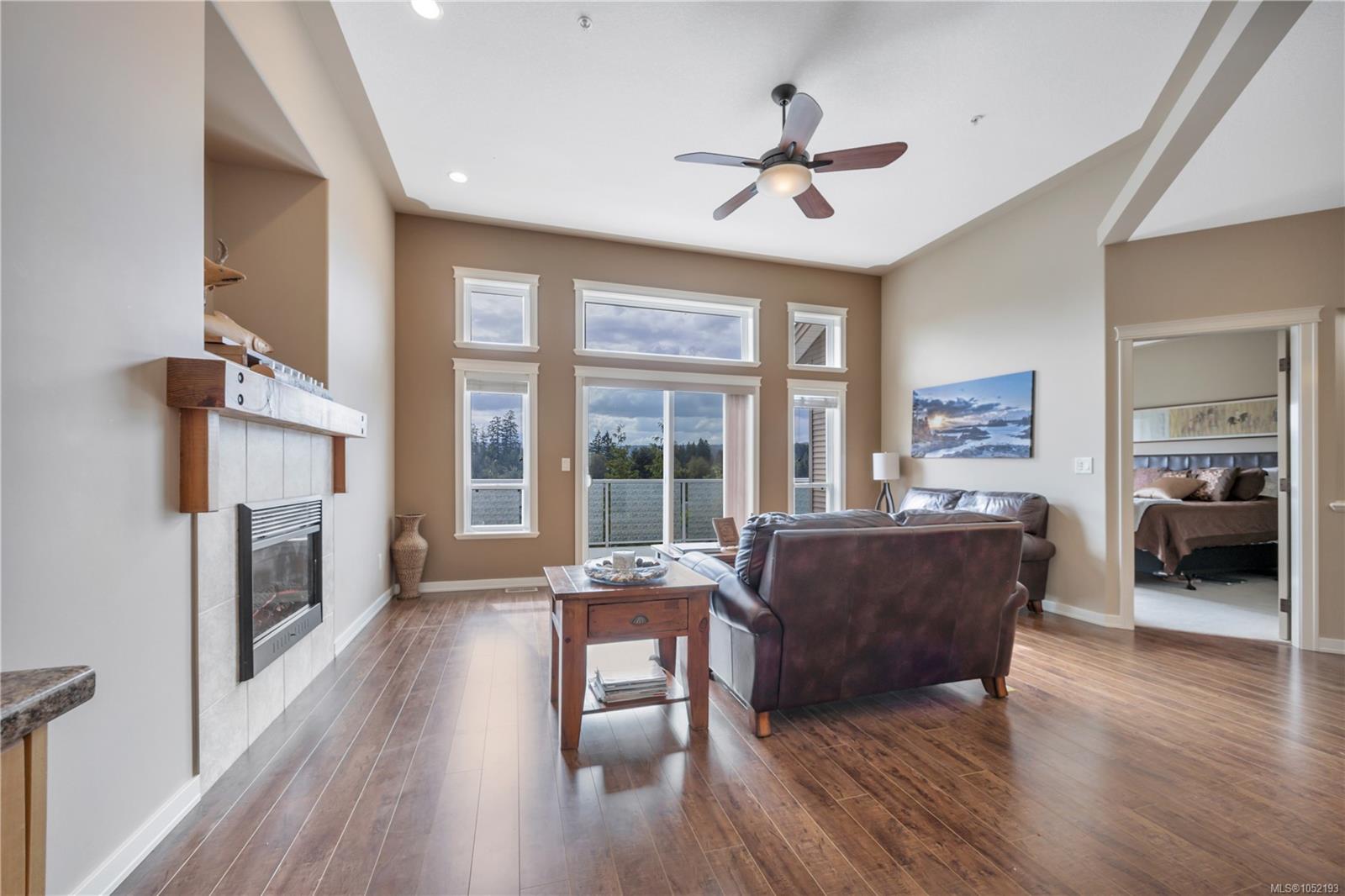 101-6245 PLEASANT RIDGE Pl — listing photo 6 of 76
