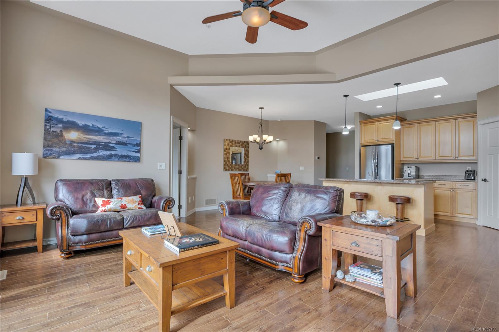 101-6245 PLEASANT RIDGE Pl — listing photo 8 of 76