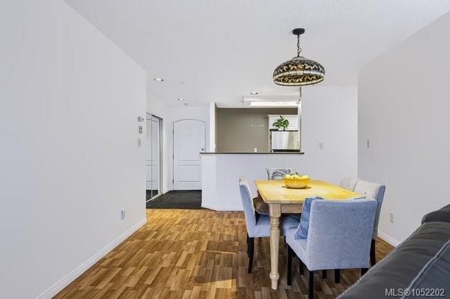 204-1083 Tillicum Rd — listing photo 9 of 56
