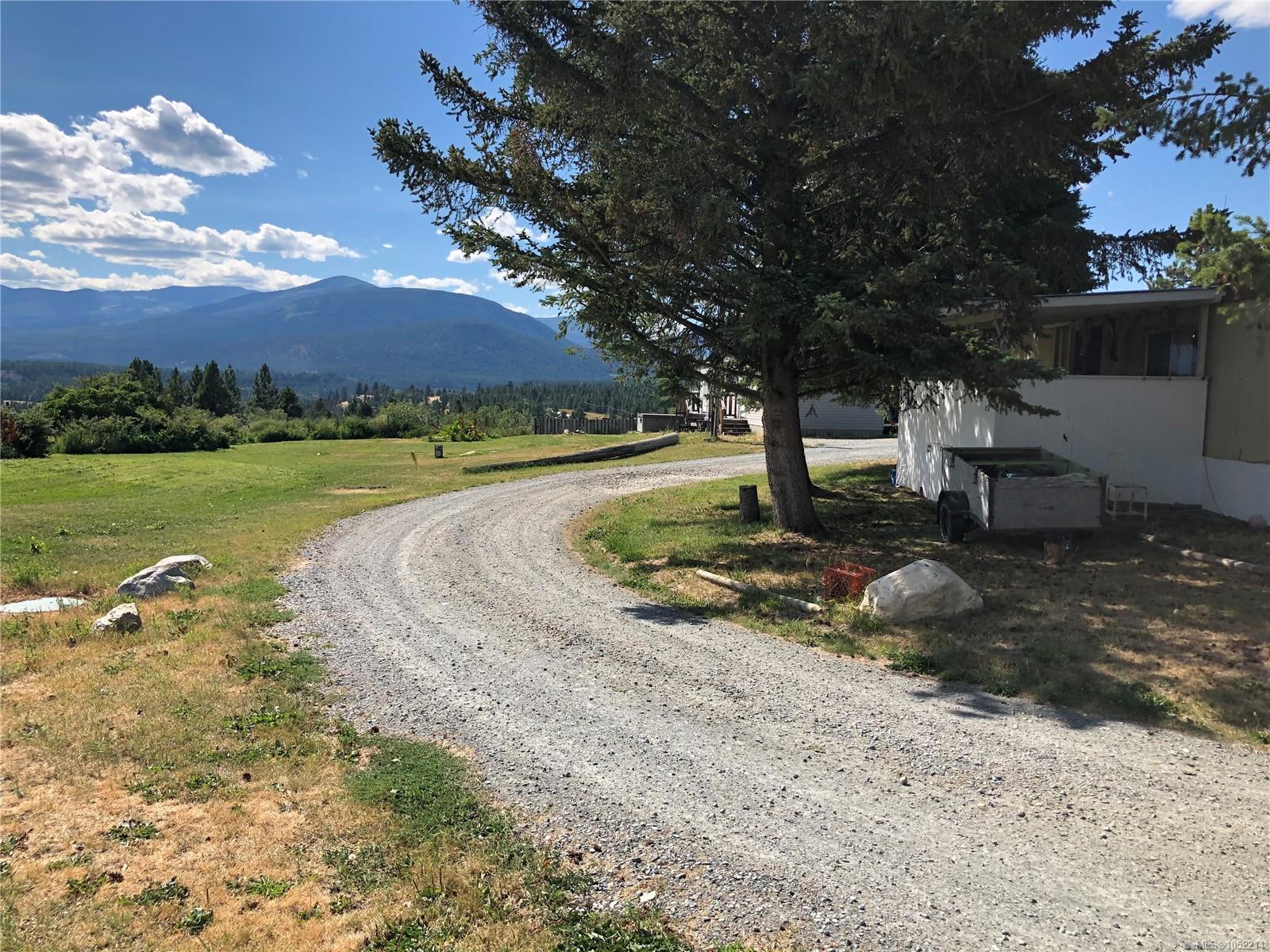 9762 Ermacora Rd — listing photo 4 of 11