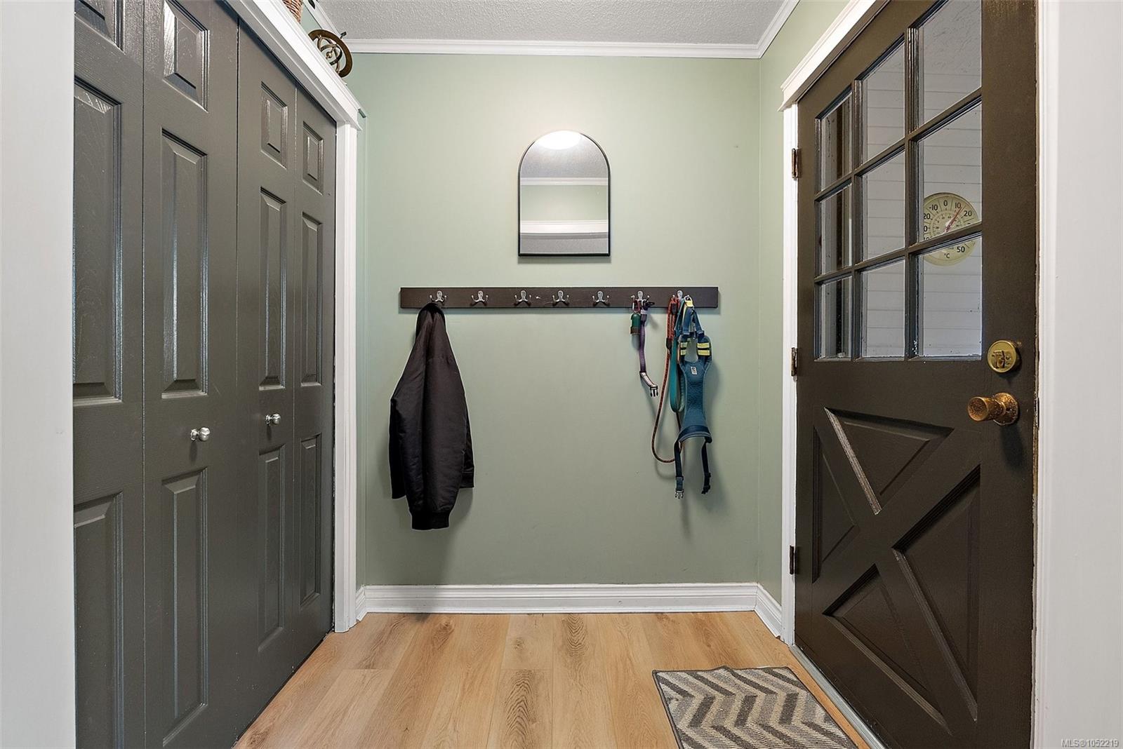 9671 Sixth St — listing photo 5 of 36